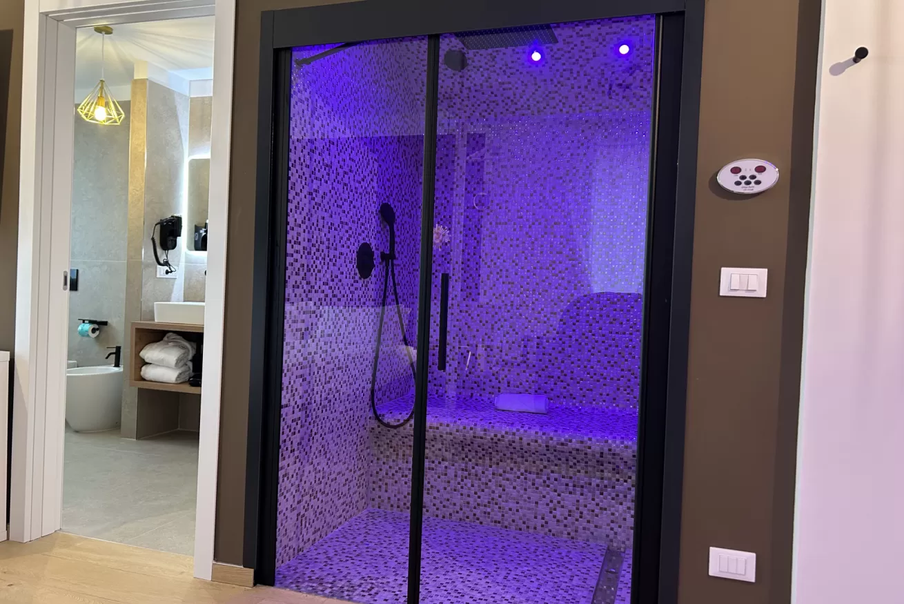 Atmosfera della suite a 4 Star Bologna